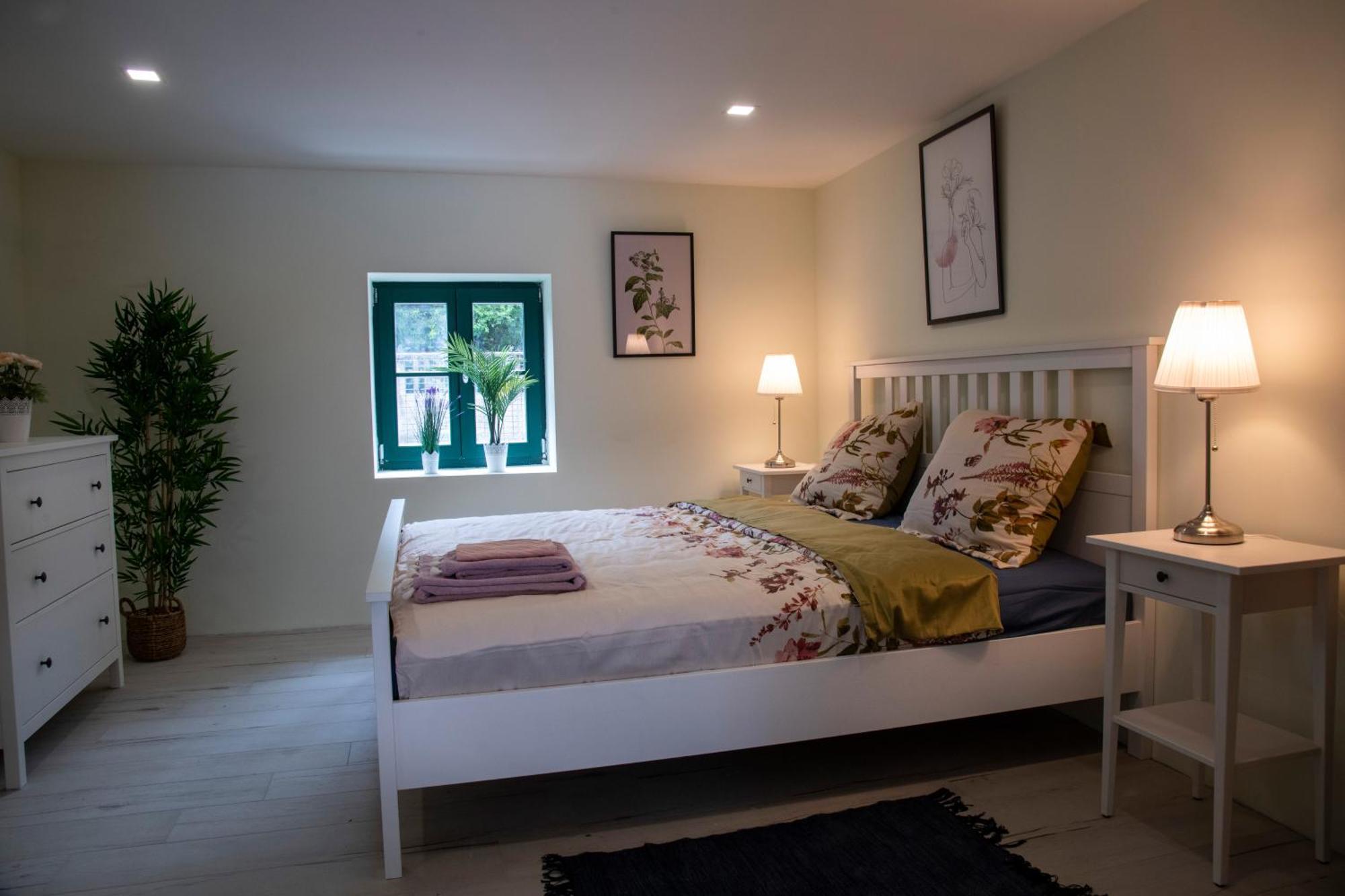 Apartman Vili Zagabria Esterno foto